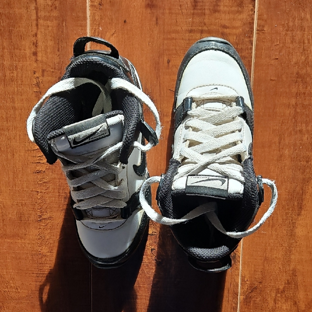 Kids Football Cleats
